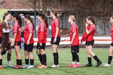 Bild 11 - wBJ FC St. Pauli - Walddoerfer SV : Ergebnis: 3:4